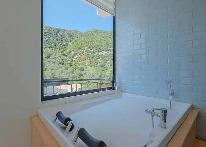 X Doğanın Kalbinde özel Havuzlu ızole Biotasarım Villa